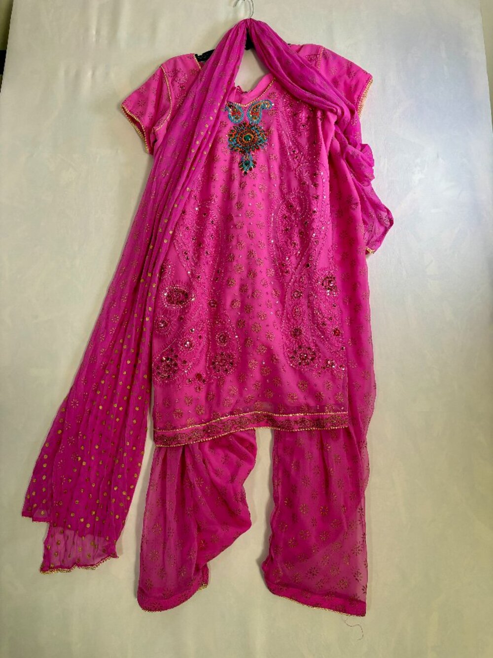 Pink Embroidered Salwar Kameez 3 Piece Suit Dupatta Gold Sequin Indian Outfit